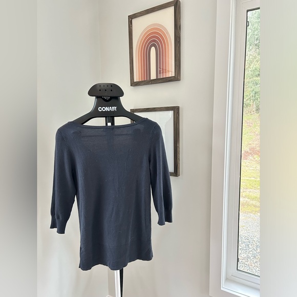 Basic long sleeve top - Picture 2 of 2